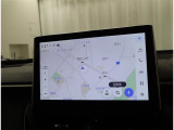 純正ナビを装備。タッチパネル式で使いやすく、お出かけもラクラクです。