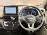 運転席からの視界が左右に広く隅々まではっきりと見えます!クルマの前端も把握しやすく安心です★