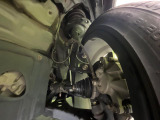 お車を安心してお乗りいただく為には、足回りの定期点検が欠かせません。サービスサポート(有償保証)では無料点検もご提供しており、安心のカーライフをお過ごしいただけるサポート体制が整っています。