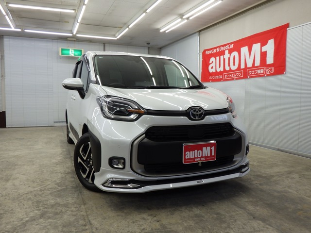 シエンタ ハイブリッド 1.5 Z E-Four 4WD