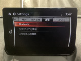 Bluetoothに接続することで、スマートフォンに入っている音楽アプリを車内で楽しめたり、通話が出来ます♪