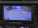 バックをするとき自動でリアの様子が映る『リアカメラ』付き! 画面で確認しながらバックが出来るので駐車の時も安心です。