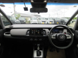 視界が良好でどなたでも運転がしやすいのでお勧めです!!
