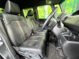 運転席シート廻りは使用感も少なく、良好な状態となっています。前オーナー様が丁寧に使っていたことがよくわかりますね。