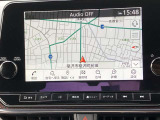日産純正メモリーナビ付きで、遠くのお出かけの心強い味方です♪Bluetooth,CD,DVD装備で色々な音楽ソースが楽しめ直感的に操作できるタッチパネル♪