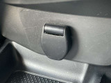 シガーソケットを装備しております。