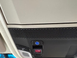 ホンダコネクトも装備しております。いざという時にスイッチ一つで助けに駆けつけてくれるんです。詳しくはスタッフまで