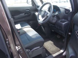 運転席に座った姿を想像してみてください!
