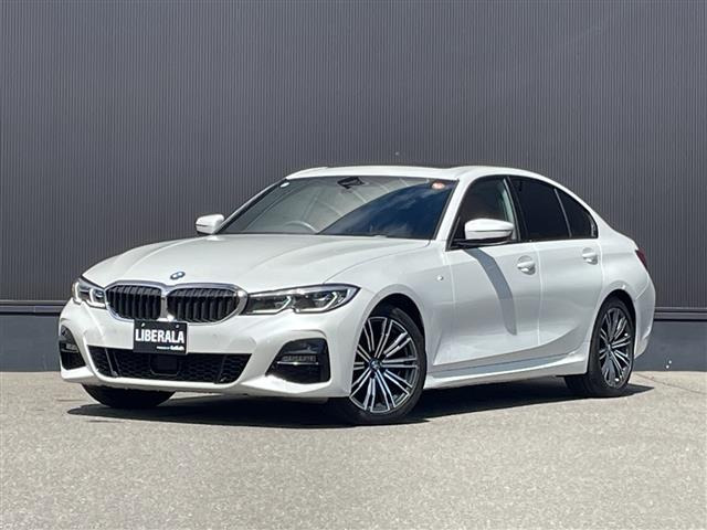 3シリーズセダン 320d Mスポーツ 4WD 本革シート