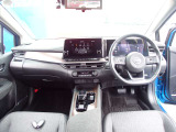 周りが見やすく運転しやすいお車です♪
