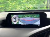 【360&deg;ビューモニター】専用のカメラにより、上から見下ろしたような視点で360度クルマの周囲を確認することができます☆死角部分も確認しやすく、狭い場所での切り返しや駐車もスムーズに行えます。