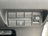 運転席回りのスイッチ類です。