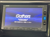 【純正ナビ】人気の純正ナビを装備しております。ナビの使いやすさはもちろん、オーディオ機能も充実!キャンプや旅行はもちろん、通勤や買い物など普段のドライブも楽しくなるはず♪