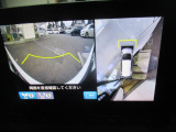 バックカメラのお写真です。駐車が苦手な方でも楽に駐車が行えますね♪
