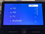 ブルートゥースに接続することにより、スマホに入ったお気に入りの音楽を車内で楽しむことができます♪あると本当に便利な機能になっています!