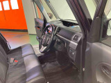 納車前にはプロのメカニックが点検、整備を行いますので安心してお乗り頂けます!!