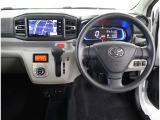 見通しのよいすっきりとした視界で、誰でも運転しやすいです。運転のしやすさは疲れにくさにも繋がりますよ♪