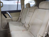 ゆとりある広々とした車内空間は、ドライブを始め買い物やレジャーなど、幅広く活躍します。一人でもみんなとでもお出かけを楽しみましょう!