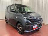 スライドドアなので、狭い場所でも荷物を持っていても、スムーズな乗り降りができます。