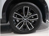 ◆ホンダ純正のアルミホイールです!純正のいいところは車のデザインに合わせてアルミもデザインされていますので、相性がよく見た目も格好いいです。走行安定性も優れていますよ!◆