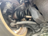 ミニコンバーチブル クーパーSの普段見えにくい車両下部も撮影。気になる点は詳しくご説明します。