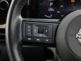 便利なステアリングスイッチ装備です。