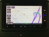ナビゲーションはフルセグTV対応のGathers純正メモリーナビを搭載しています。Bluetoothオーディオ機能がありますので、スマートフォンなどの音楽も再生できます。