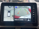 ■アラウンドビューモニター■クルマを真下から見下ろしているかのように周囲の状況を直感的に把握し、安心して駐車が出来ます。