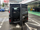 わくわくゲートで狭い所でのお荷物の積み下ろしも楽々