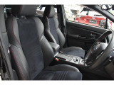 運転席10WAY&助手席8WAYパワーシートのコンディションも良好です。