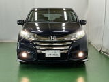 LEDヘッドライトを装備しています。LEDヘッドライトはとても明るく、雨の日や夜間走行も安全・安心です。オートライトコントロール付きで周囲の明るさに応じて自動で点灯・消灯します