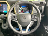 【ステアリングスイッチ】運転中、前方から目線をそらすことなく、オーディオ等の操作が可能な便利機能!安心&快適なドライブを演出してくれます♪