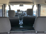 当社は輸入車・国産車の正規ディーラーも運営しており、指定整備工場・認証工場を取得しております。納車前、納車後の点検・車検もお任せください!