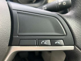 ハンズフリーで電話出来ます。ハンドルから手を放さずに通話出来、安全です。