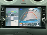 アラウンドビューモニターも装備しております。車庫入れの苦手なお客様も安心!重宝してくれます!