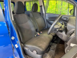 運転席シート廻りは使用感も少なく、良好な状態となっています。丁寧に使われていたことがよくわかりますね。