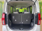 普段のお買い物や通勤、送迎等に十分な荷室スペースを確保しております。セカンドシートを倒すと、大きな荷物の積載も可能です♪