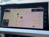 ●MMIナビゲーション『高解像度カラーディスプレイに、Bluetooth(R)接続によるハンズフリー通話機能を搭載しています。』