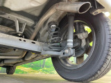お車を安心してお乗りいただく為には、足回りの定期点検が欠かせません。サービスサポート(有償保証)では無料点検もご提供しており、安心のカーライフをお過ごしいただけるサポート体制が整っています。