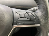高速道路で便利な【クルーズコントロール】も装着済み。アクセルを離しても一定速度で走行ができる装備です。加速減速もスイッチ操作でOKです。