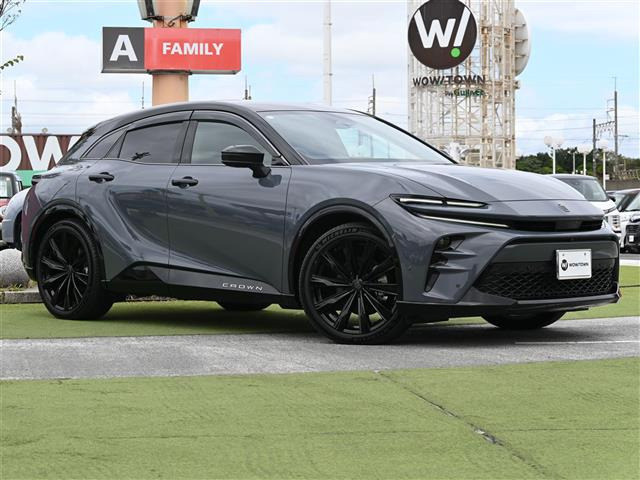 クラウンスポーツ 2.5 Z E-Four 4WD 本革シート