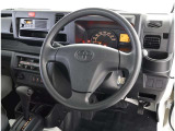 視界性の良い運転席!