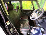 運転席シート廻りは使用感も少なく、良好な状態となっています。丁寧に使われていたことがよくわかりますね。
