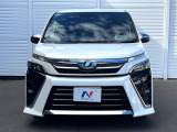 弊社では、全車『修復歴なし』のお車のみ取り扱っております。専任バイヤーによる厳選した仕入れの後、入庫後の車両チェックを行い、ネクステージが認定した高品質な中古車をご提供しております。