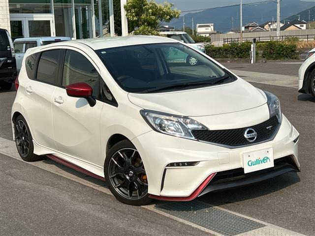 ノート 1.6 NISMO S 5MT修復歴無し