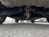 【下回り】目立つ錆や腐食もなくきれいな状態です!もちろん納車前には法定点検を実施致します!//
