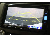 バックカメラが装備されており、後方の安全確認はもちろんのこと狭い場所での駐車や雨の日・夜間など視界の悪いコンディションでのストレスの軽減にもなります!