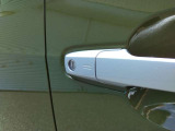 運転席ドアハンドル周辺の写真です。