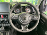 【純正革巻きステアリング】上質な革を使用することで、手にしっかり馴染みとても運転しやすいハンドルです♪
