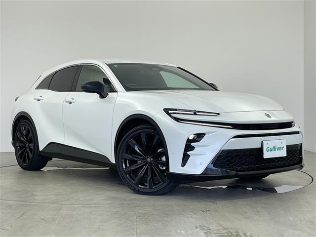 クラウンスポーツ 2.5 Z E-Four 4WD 本革シート